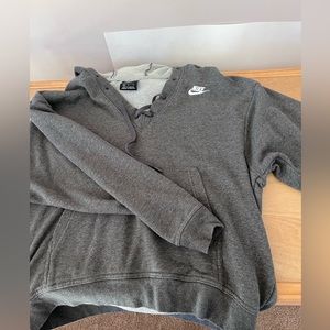 Nike Hoodie Medium